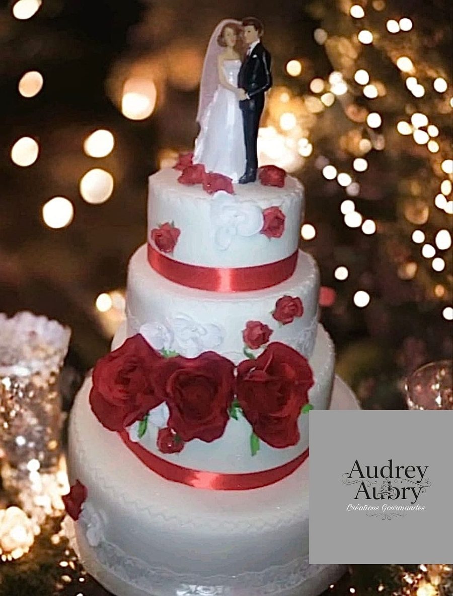 Tendances gâteaux de mariage 2026 - création Audrey Aubry
