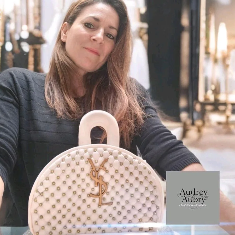 Gâteau sculpté 3D sac haute couture